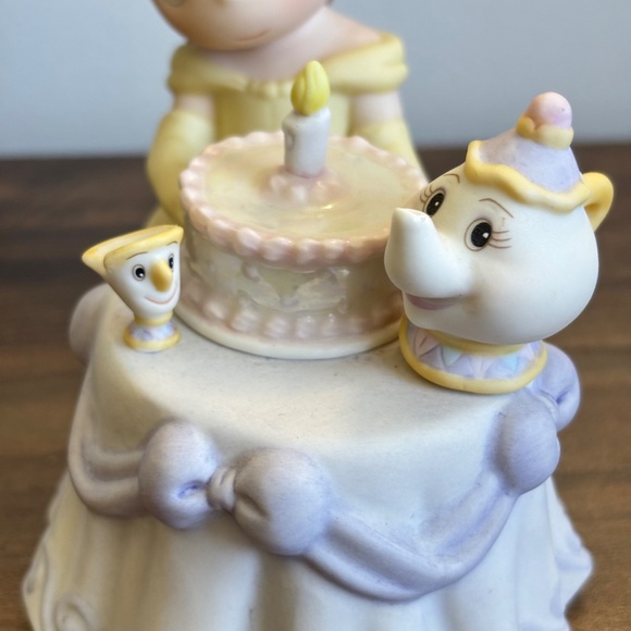 Disney PRECIOUS MOMENTS Be My Guest For Our Birthday Best Figurine Belle - Picture 4 of 12